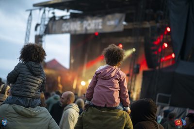 Agrandir l'image 7 sur 18, fenêtre modale